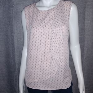 Ann Taylor top. 3/$15